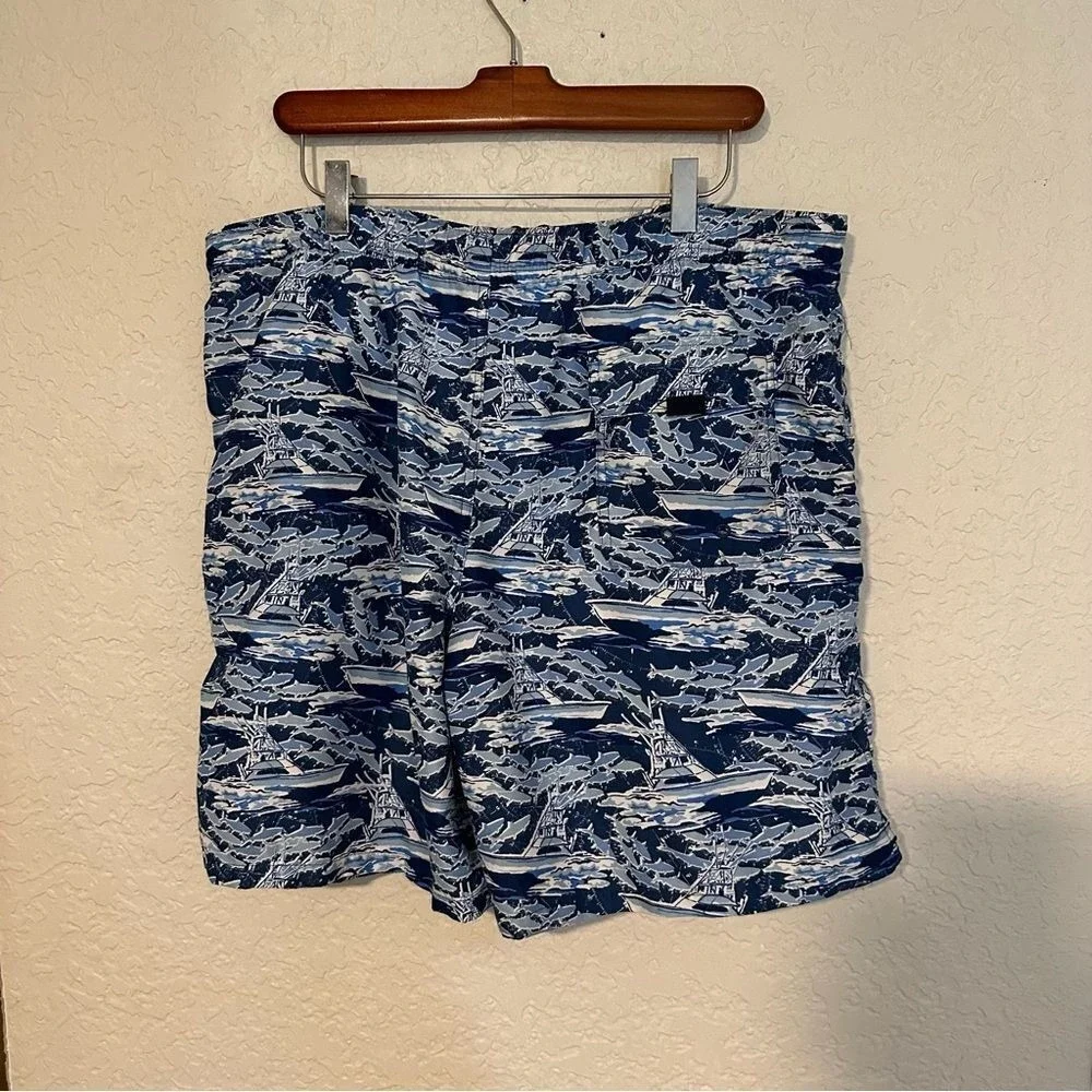Vineyard Vines Swim Trunks M Blue Shark Boat Print Chappy Shorts Fishing‎ Beach